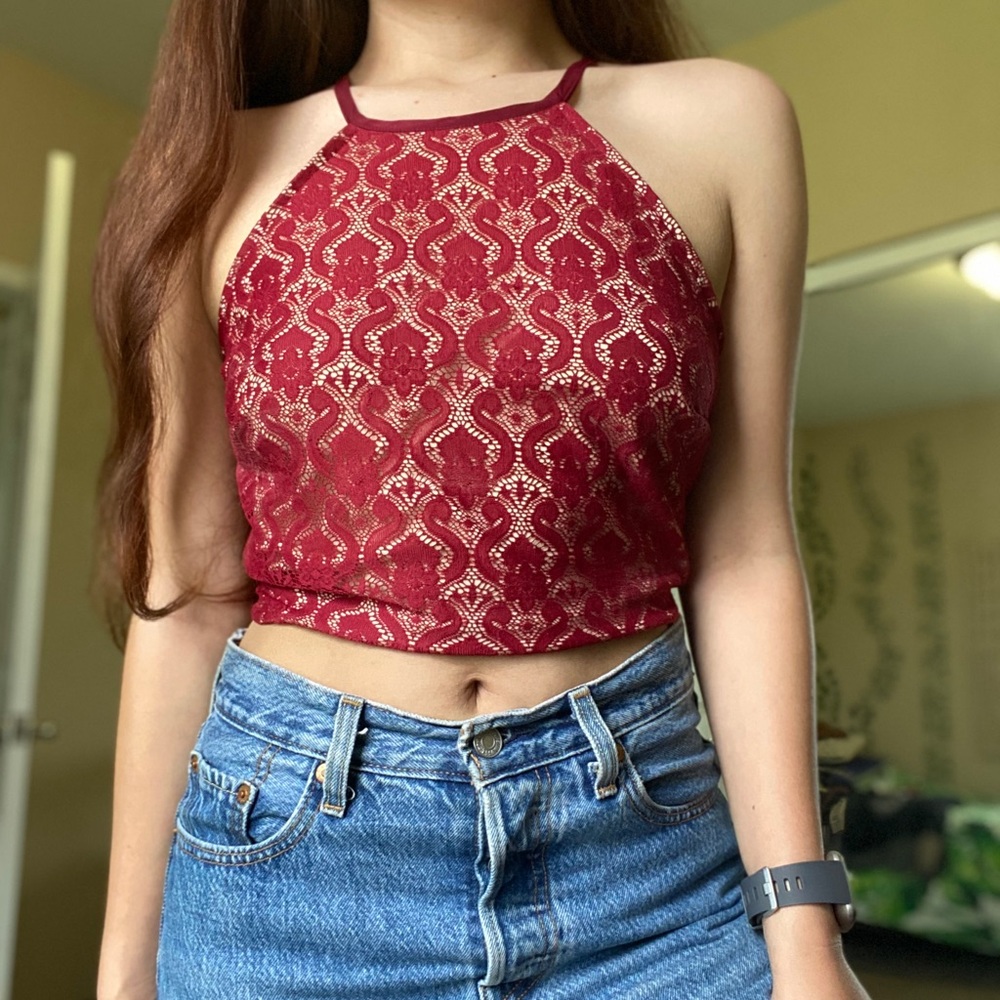 Maroon halter tank